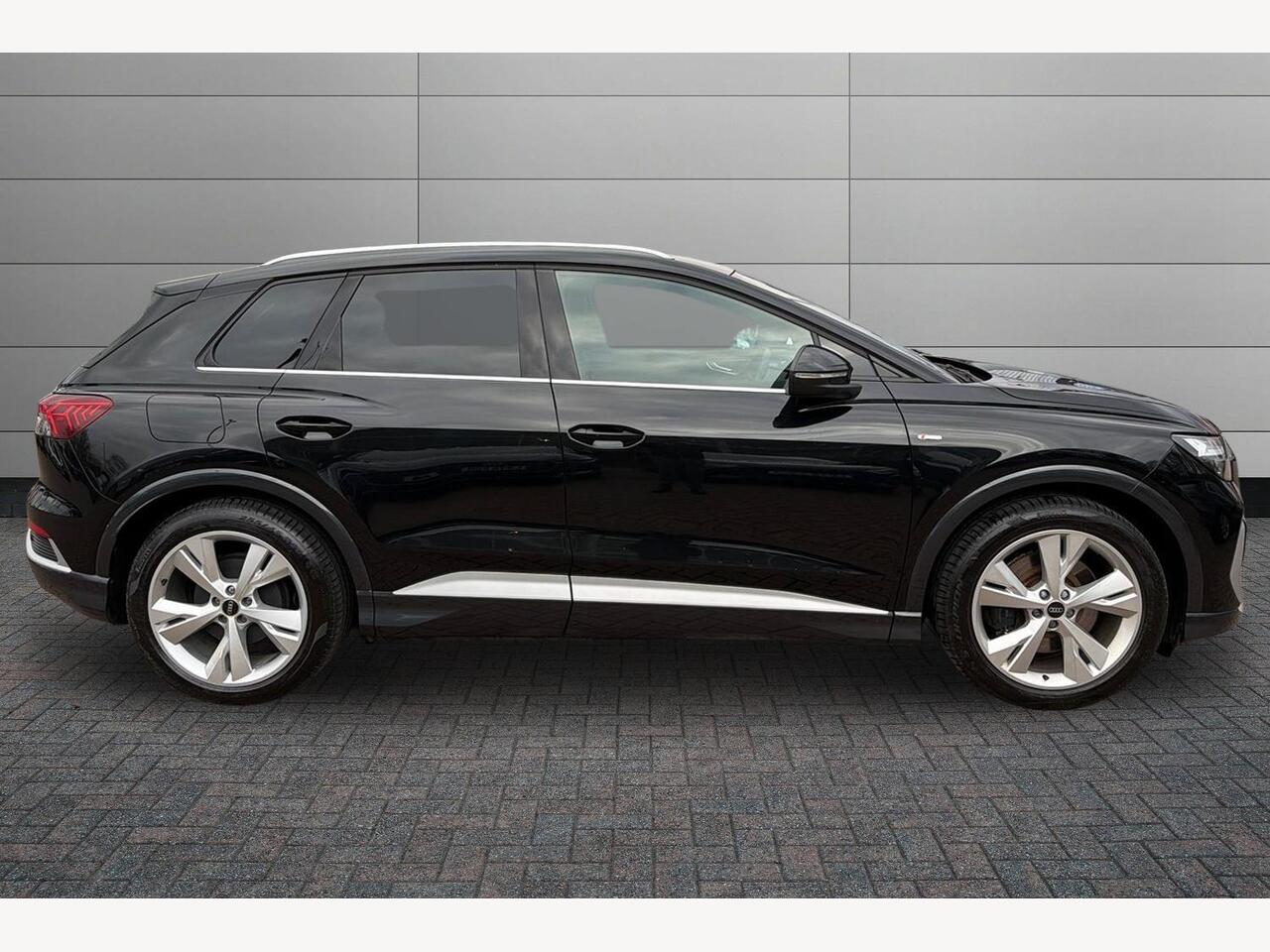Used Audi Q4 e-tron 2023 for sale - 77498283: Photo 5