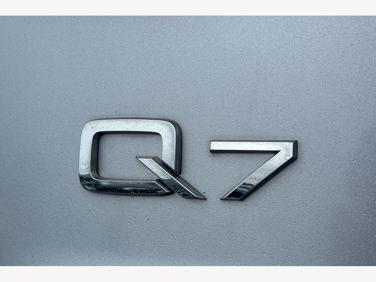 Used Audi Q7 2021 for sale - 76703833: Photo 15