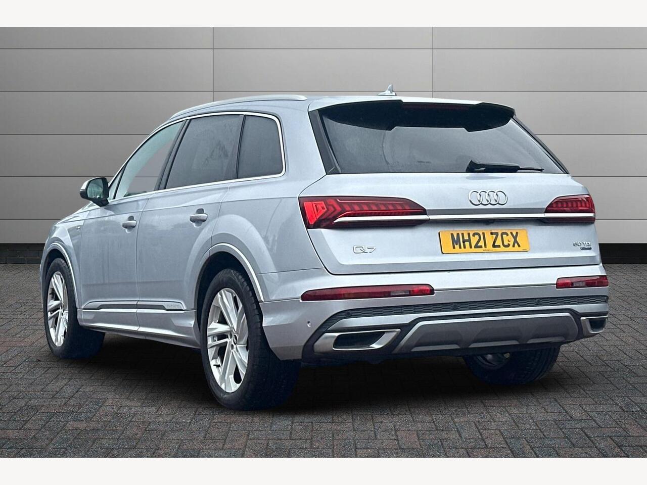 Used Audi Q7 2021 for sale - 76703833: Photo 3