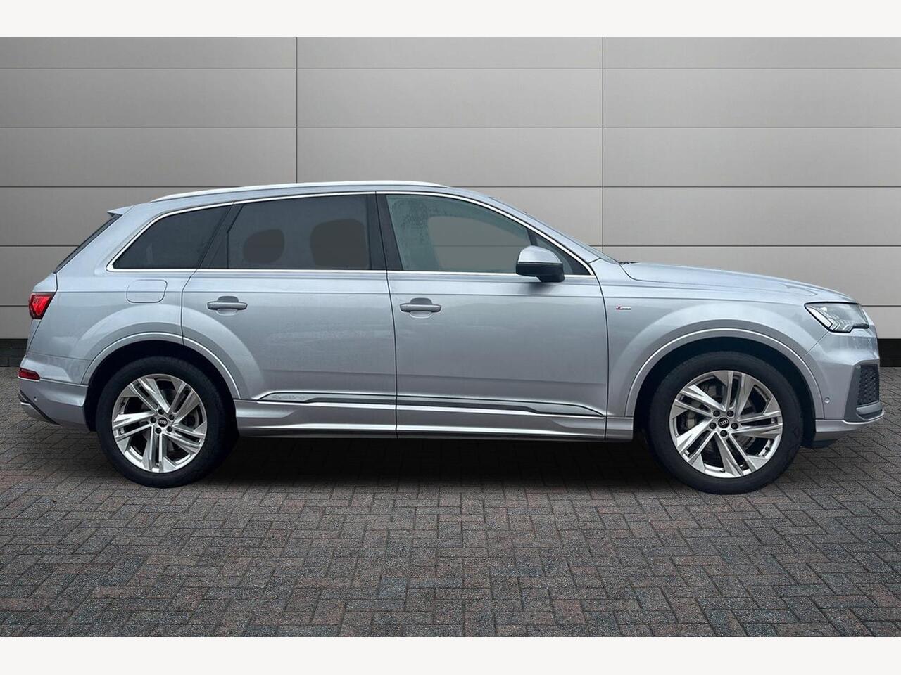 Used Audi Q7 2021 for sale - 76703833: Photo 4
