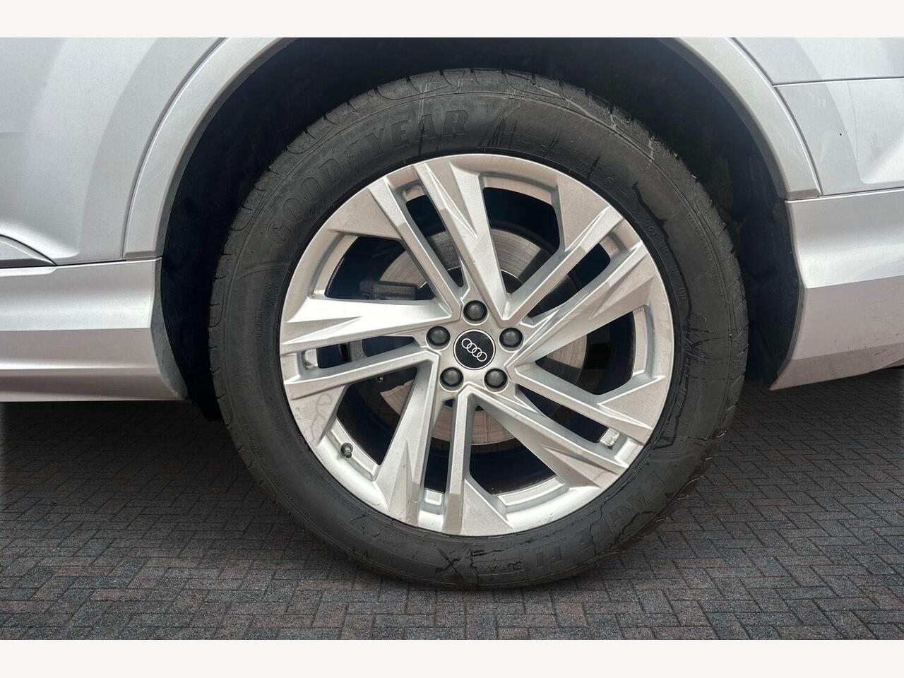 Used Audi Q7 2021 for sale - 76703833: Photo 5