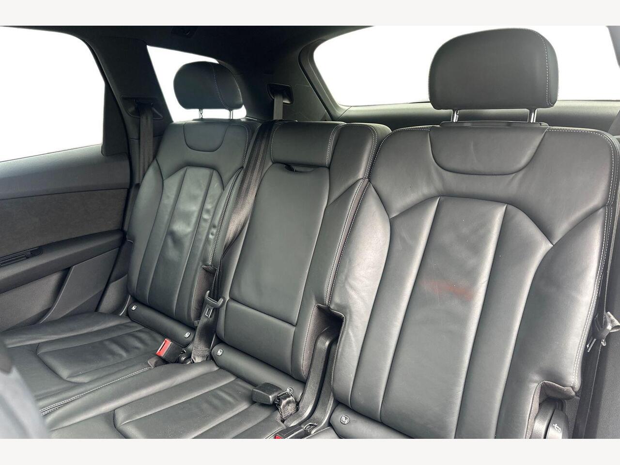 Used Audi Q7 2021 for sale - 76703833: Photo 8