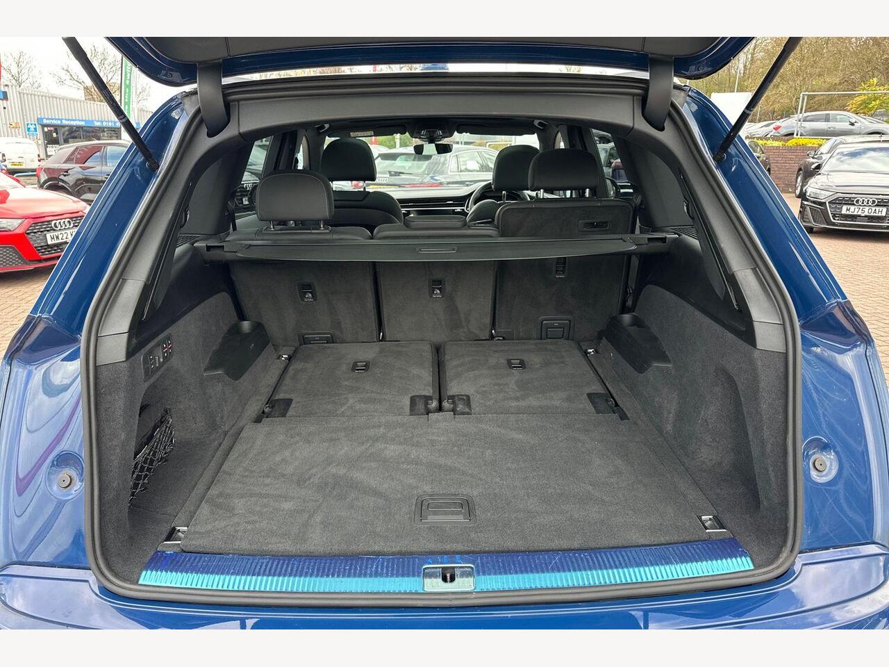 Used Audi Q7 2024 for sale - 78151894: Photo 12