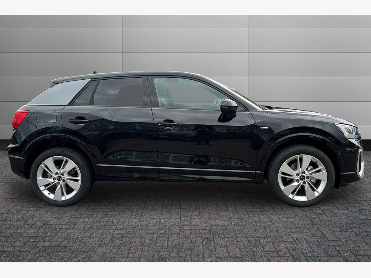 Used Audi Q2 2025 for sale - 77372691: Photo 4