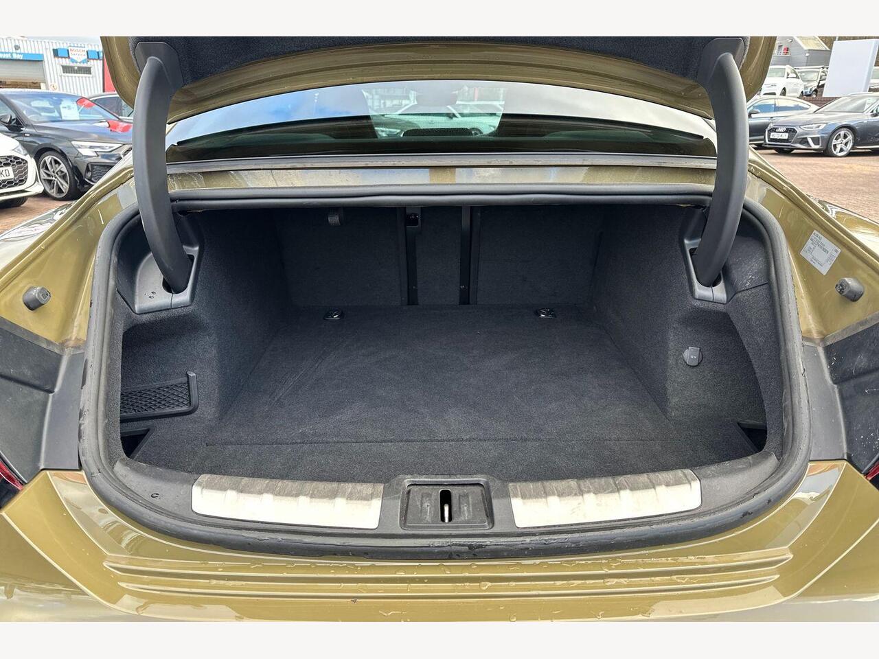 Used Audi RS e-tron GT 2022 for sale - 77145493: Photo 13