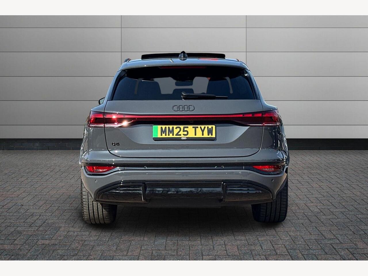 Used Audi Q6 e-tron 2025 for sale - 78141185: Photo 11