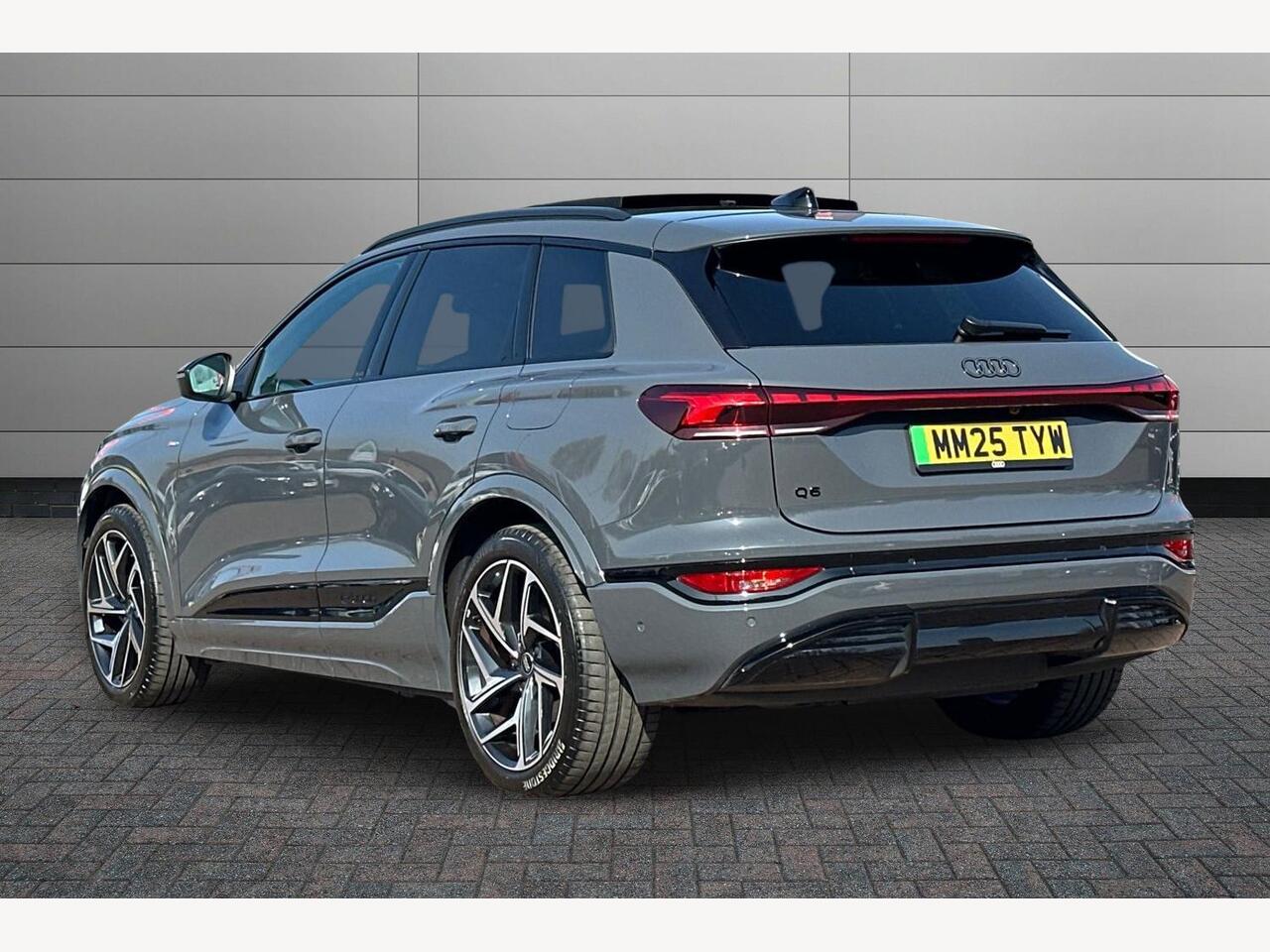 Used Audi Q6 e-tron 2025 for sale - 78141185: Photo 3