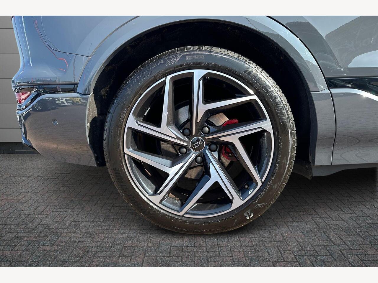 Used Audi Q6 e-tron 2025 for sale - 78141185: Photo 5