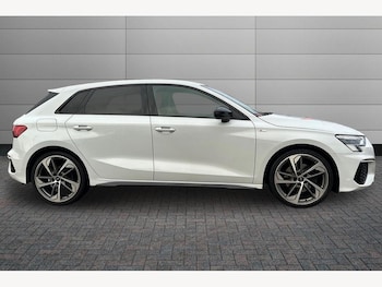 Used Audi A3 2020 for sale - 76999100: Photo