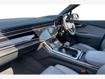 Used Audi Q7 2023 for sale - 78183345: Photo