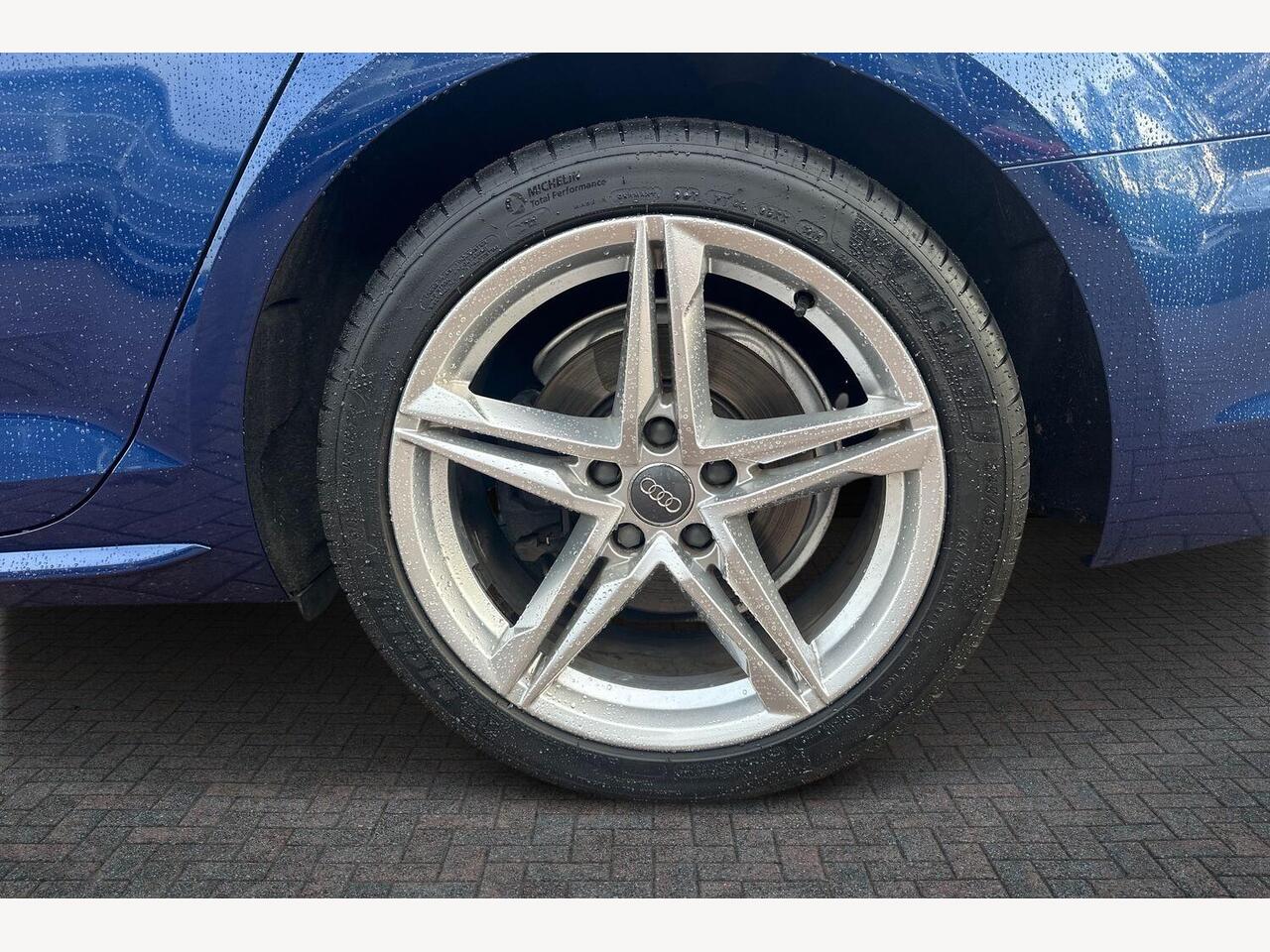 Used Audi A4 2016 for sale - 76673360: Photo 5