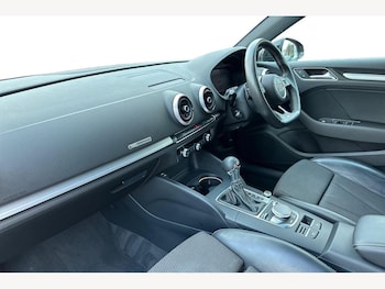 Used Audi A3 2019 for sale - 77442422: Photo