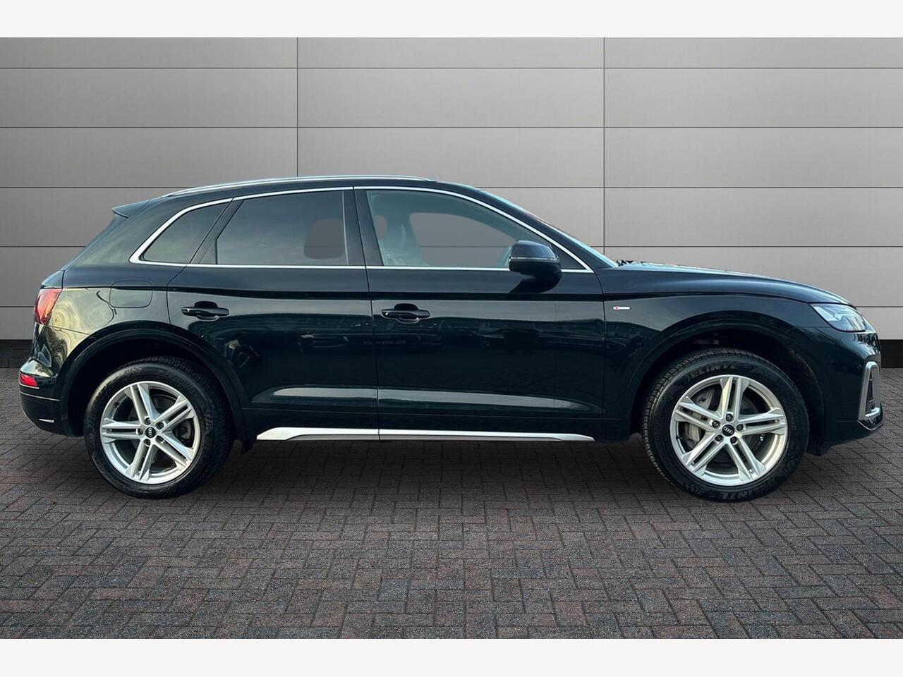 Used Audi Q5 2023 for sale - 78125459: Photo 4