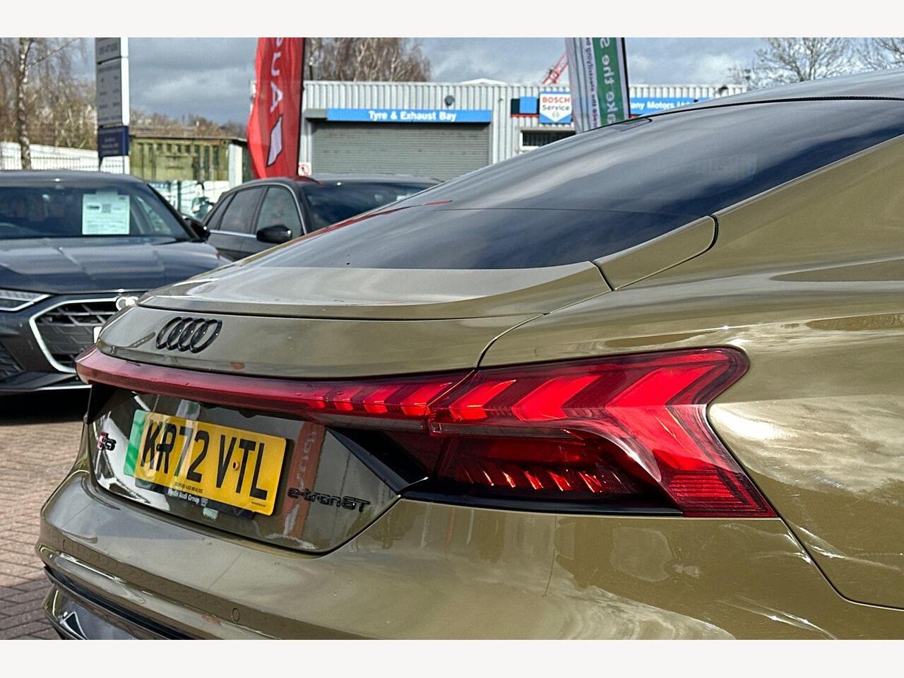 Used Audi RS e-tron GT 2022 for sale - 77885262: Photo 18