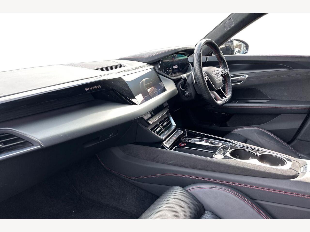 Used Audi RS e-tron GT 2022 for sale - 77885262: Photo 2