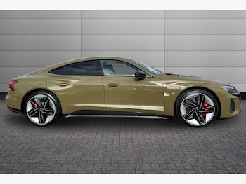 Used Audi RS e-tron GT 2022 for sale - 77885262: Photo