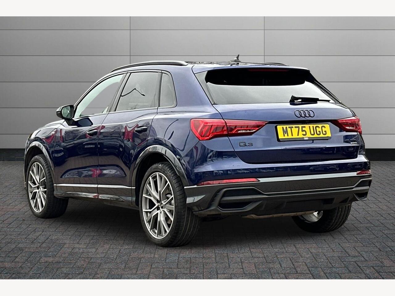 Used Audi Q3 2025 for sale - 77427956: Photo 3