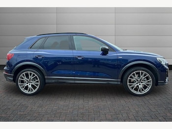 Used Audi Q3 2025 for sale - 77427956: Photo