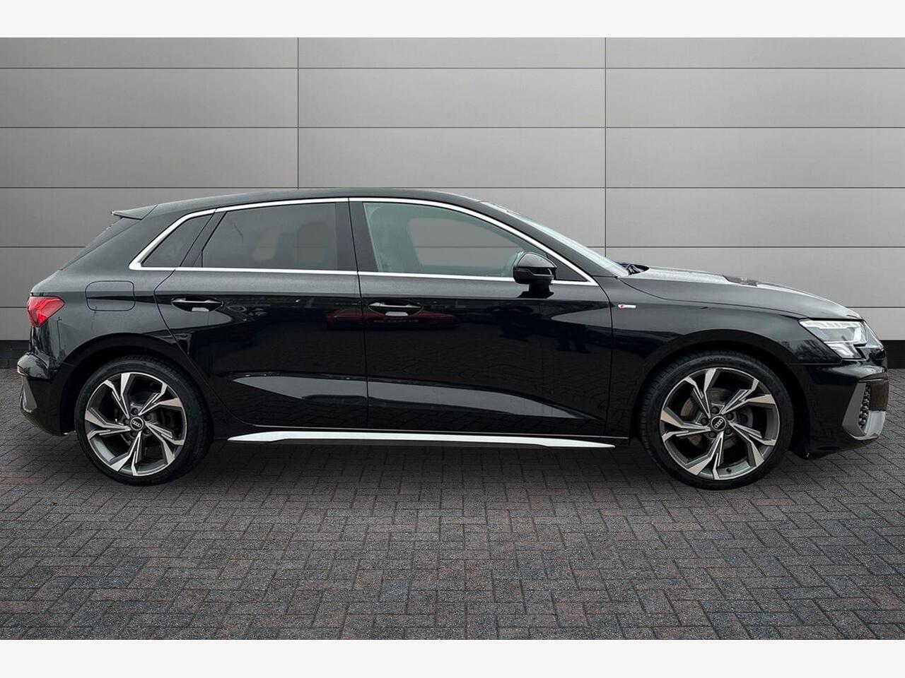 Used Audi A3 2021 for sale - 77770924: Photo 4