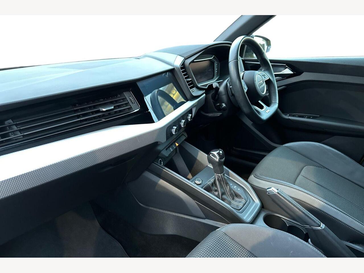 Used Audi A1 2022 for sale - 77457685: Photo 2