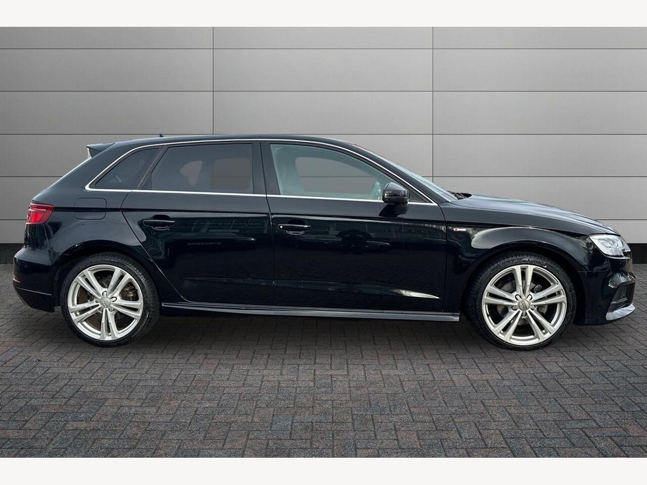 Used Audi A3 2019 for sale - 77346585: Photo 4