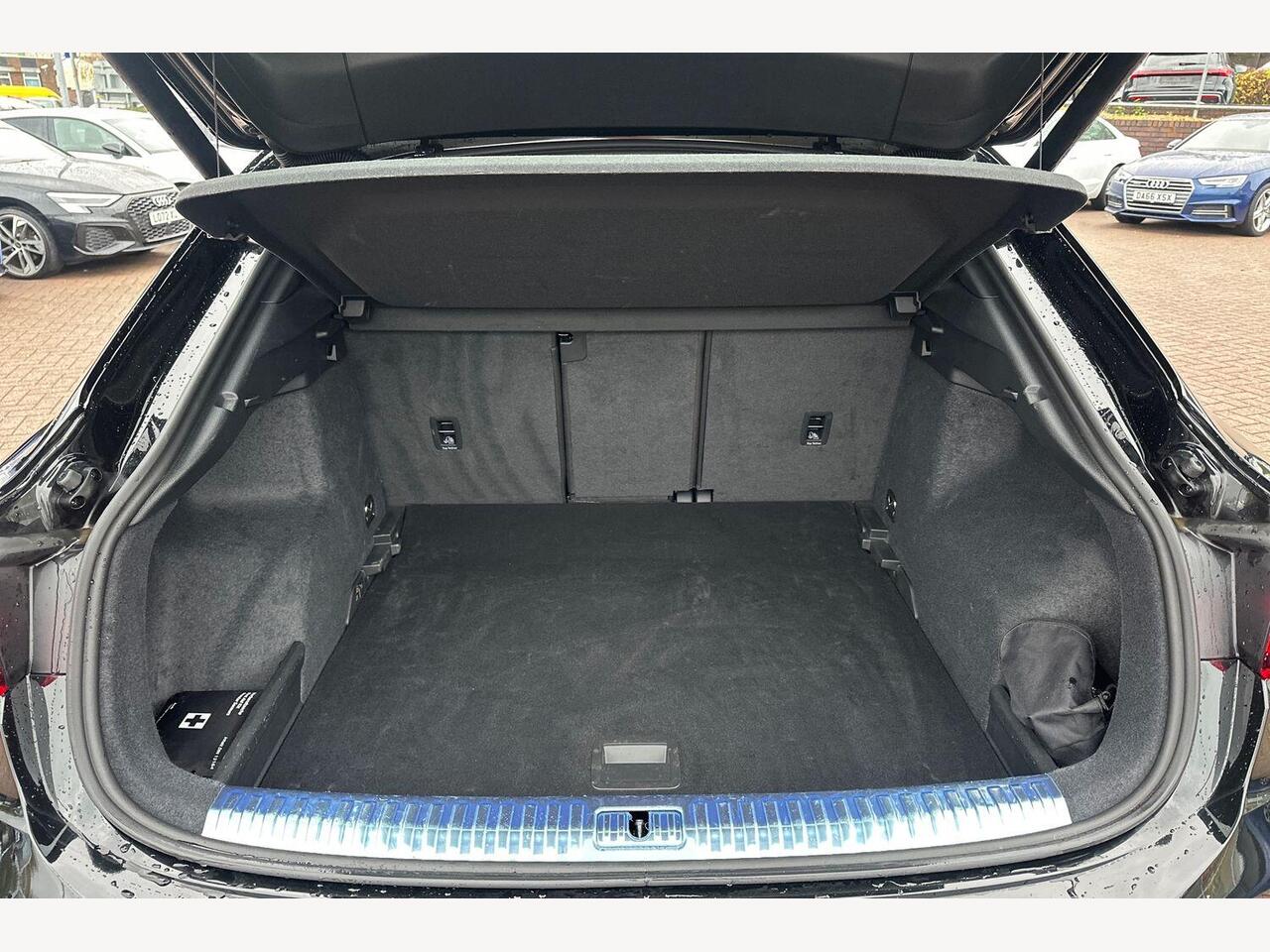 Used Audi Q3 2024 for sale - 76677733: Photo 12