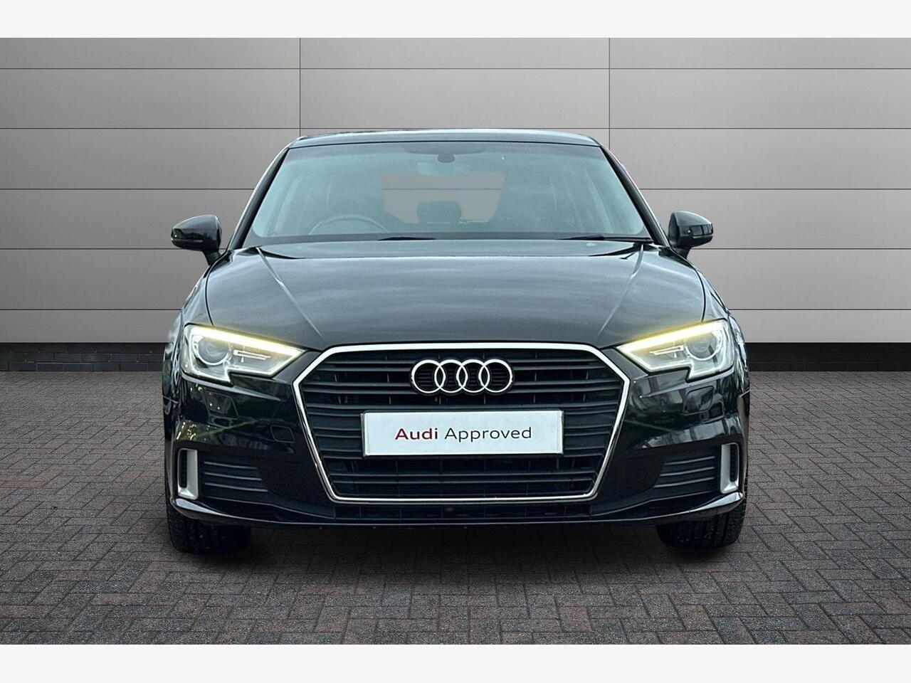 Used Audi A3 2018 for sale - 77145546: Photo 11