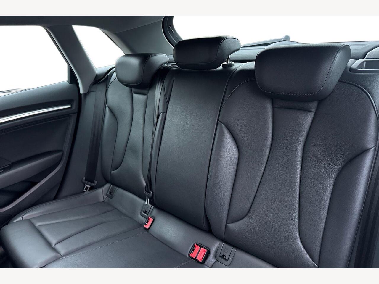 Used Audi A3 2018 for sale - 77145546: Photo 9