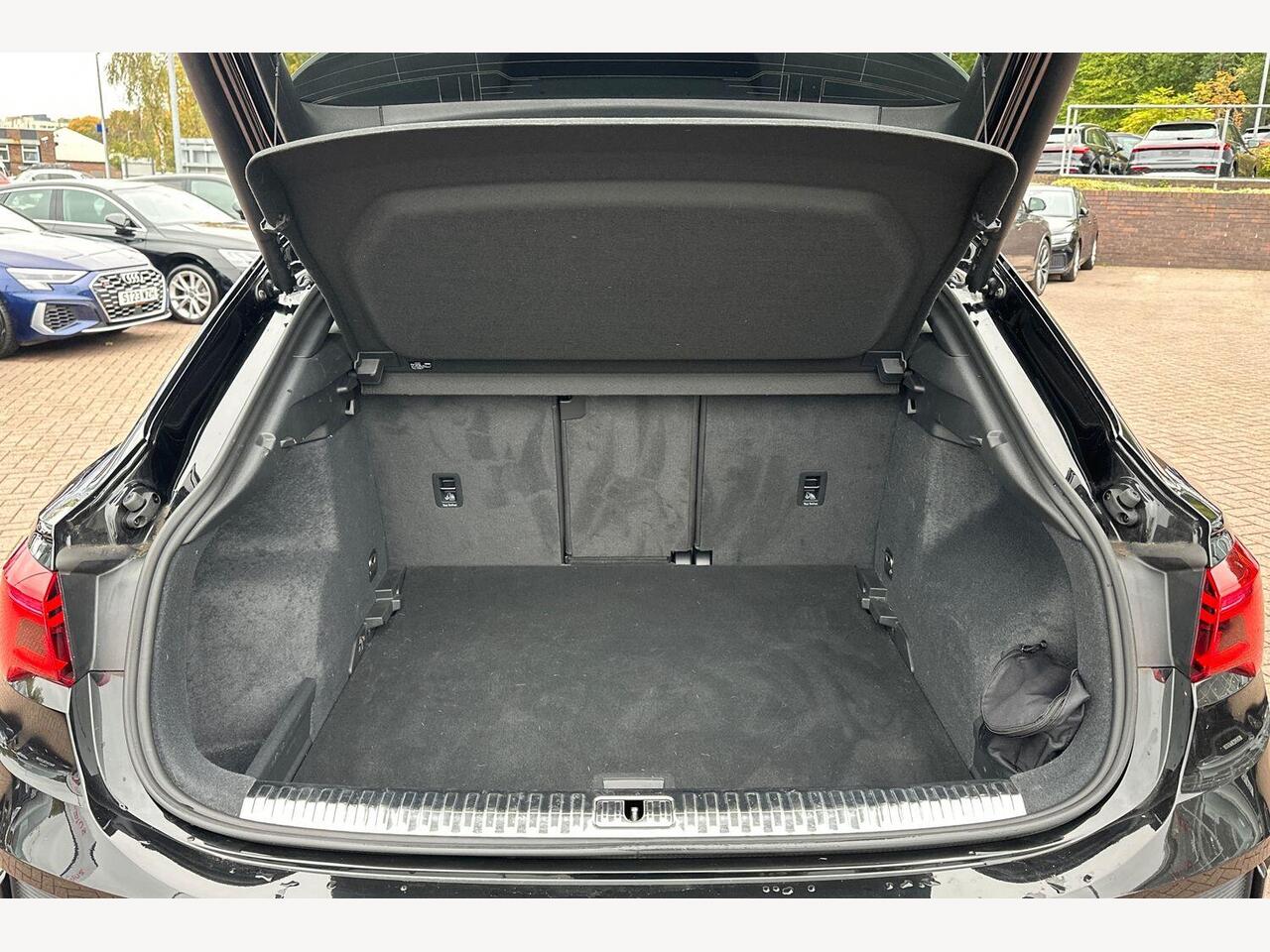 Used Audi Q3 2023 for sale - 77244614: Photo 13