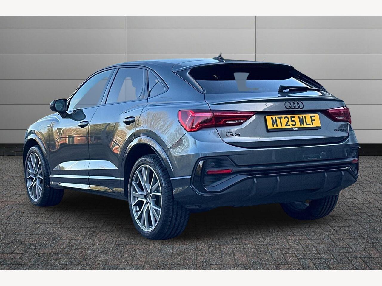 Used Audi Q3 2025 for sale - 76679170: Photo 3