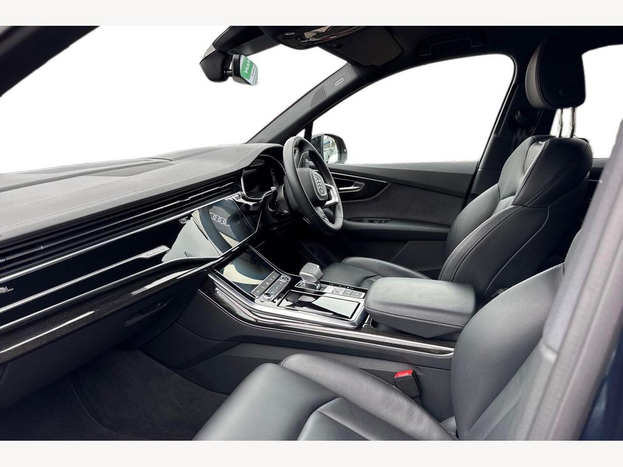 Used Audi Q7 2025 for sale - 77528571: Photo 2