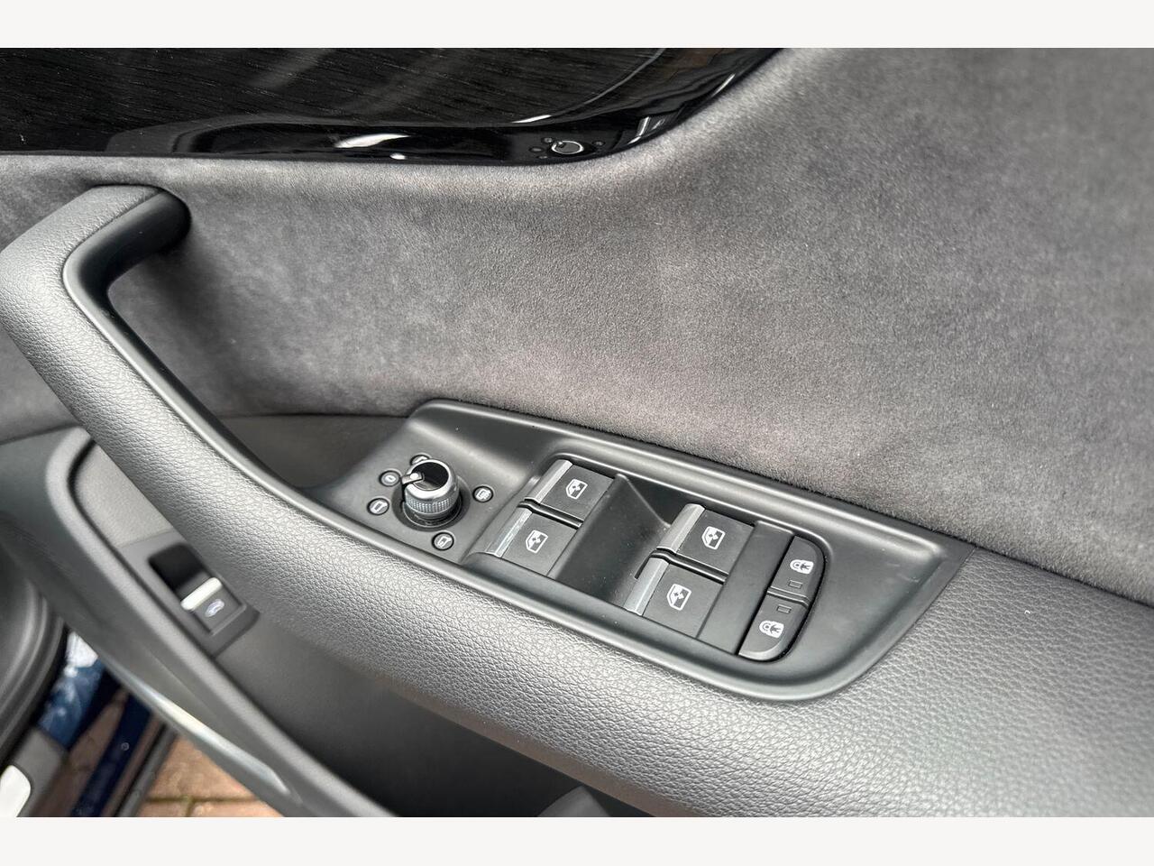 Used Audi Q7 2025 for sale - 77528571: Photo 23