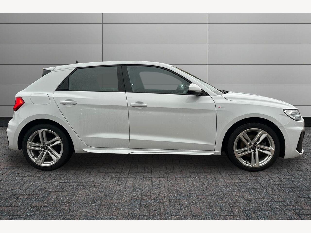 Used Audi A1 2022 for sale - 76674839: Photo 4