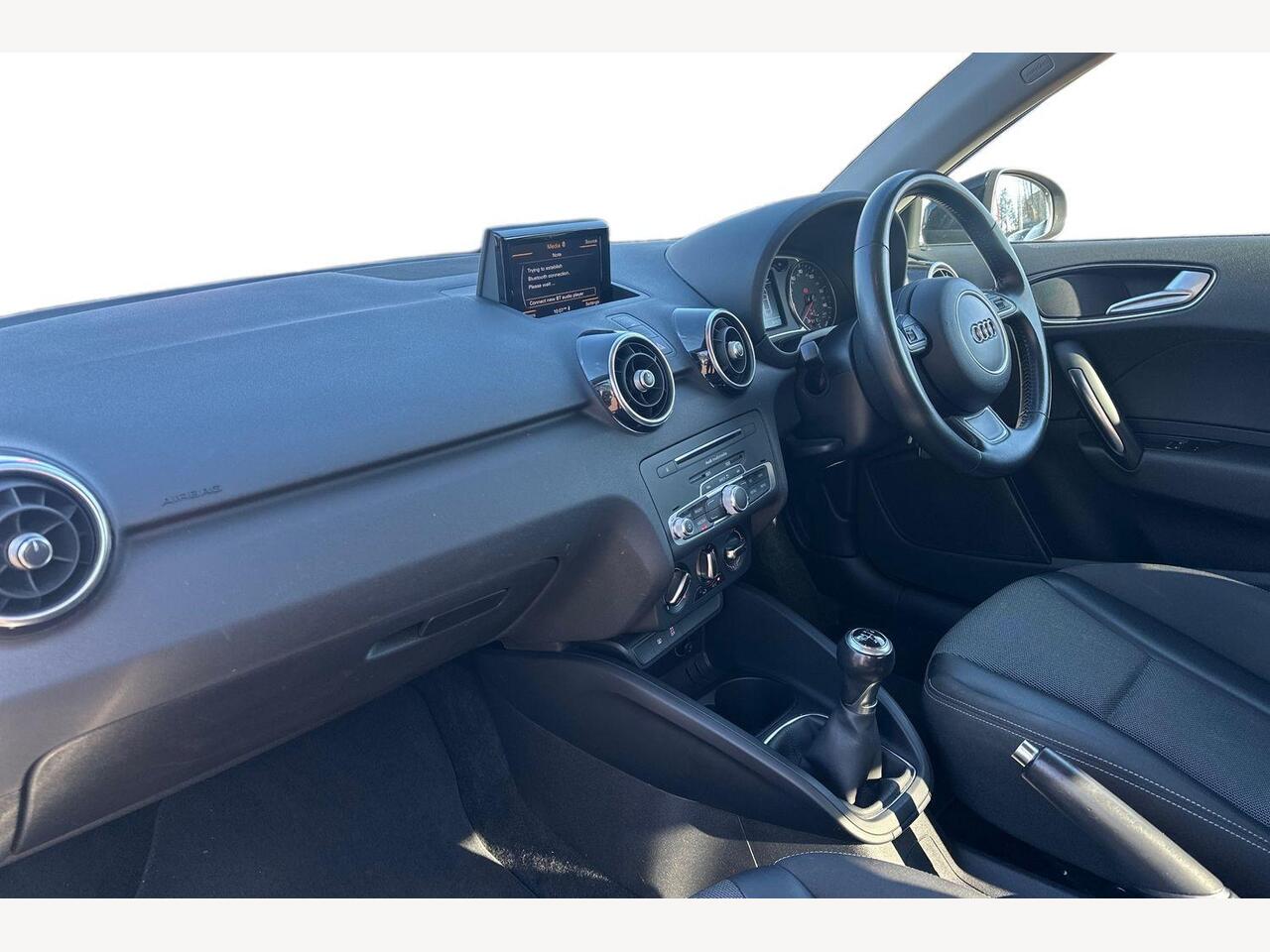 Used Audi A1 2017 for sale - 78112569: Photo 2