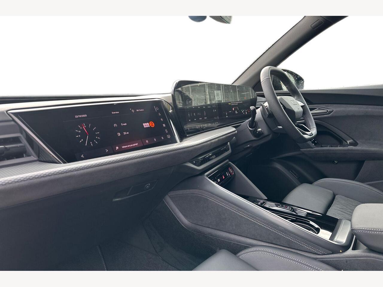 Used Audi Q5 2025 for sale - 76679821: Photo 2