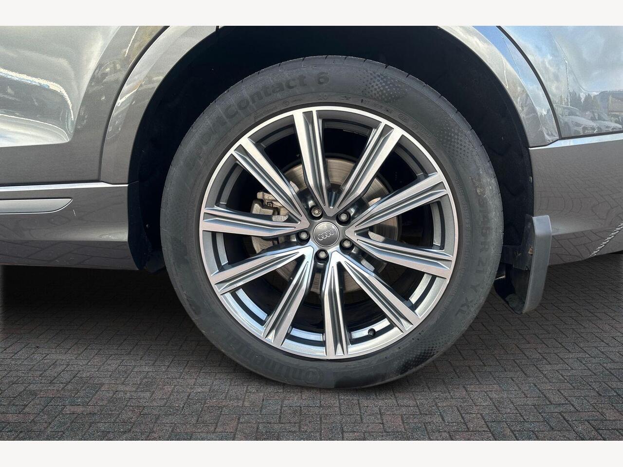 Used Audi Q8 2020 for sale - 76851086: Photo 5