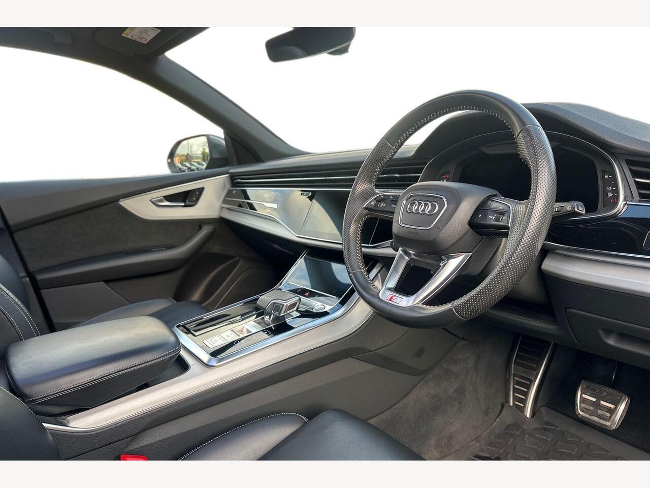 Used Audi Q8 2020 for sale - 76851086: Photo 6