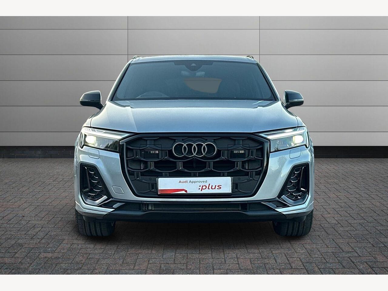 Used Audi Q7 2025 for sale - 77372699: Photo 10