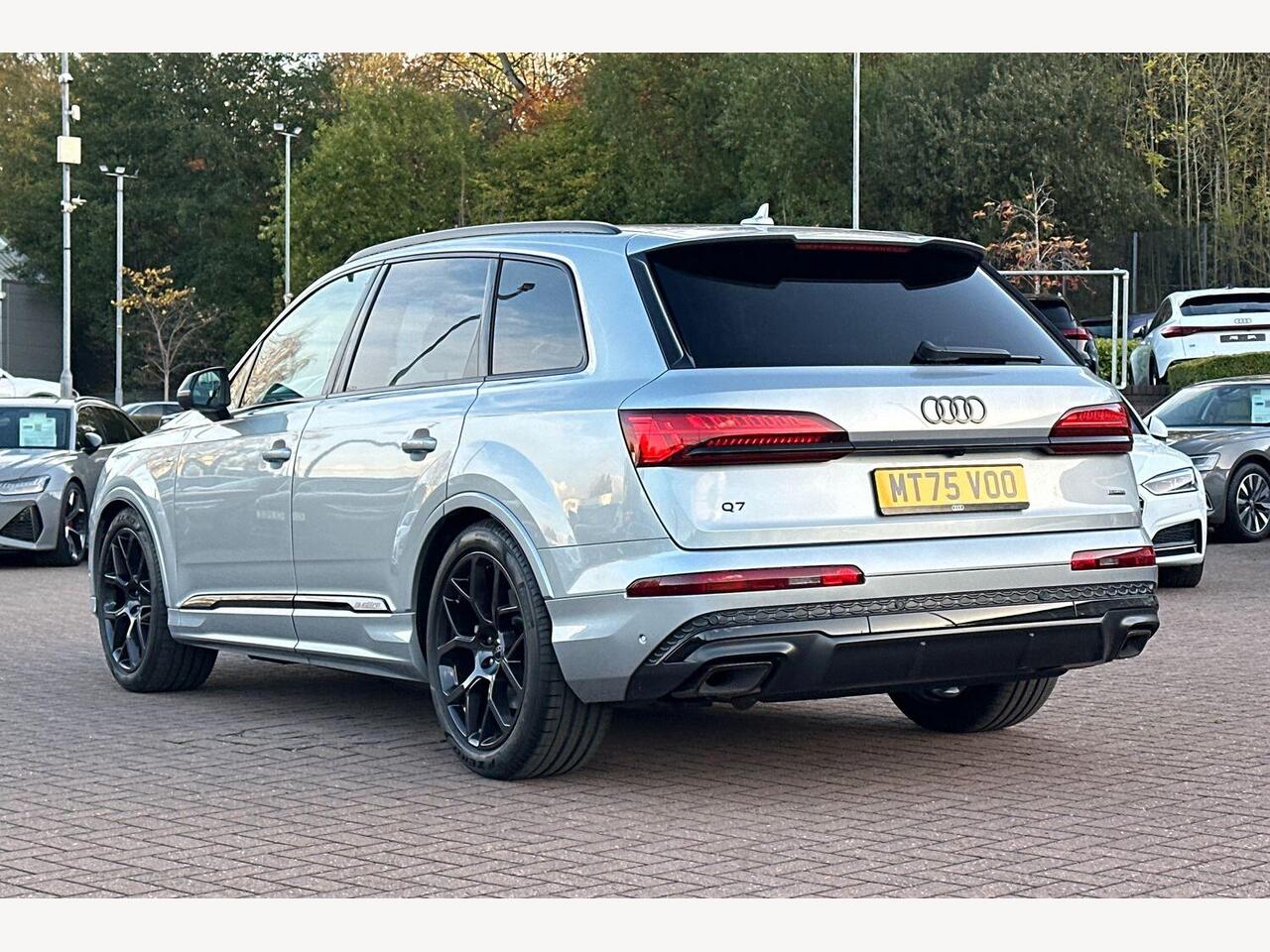 Used Audi Q7 2025 for sale - 77372699: Photo 17