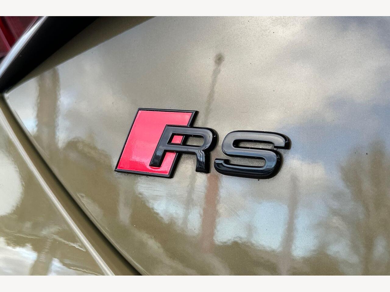 Used Audi RS e-tron GT 2022 for sale - 77706210: Photo 14