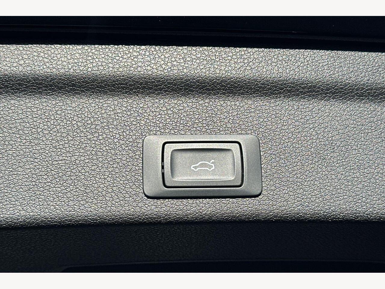 Used Audi Q3 2023 for sale - 77941858: Photo 23