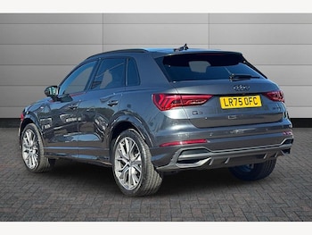 Used Audi Q3 2025 for sale - 78360604: Photo