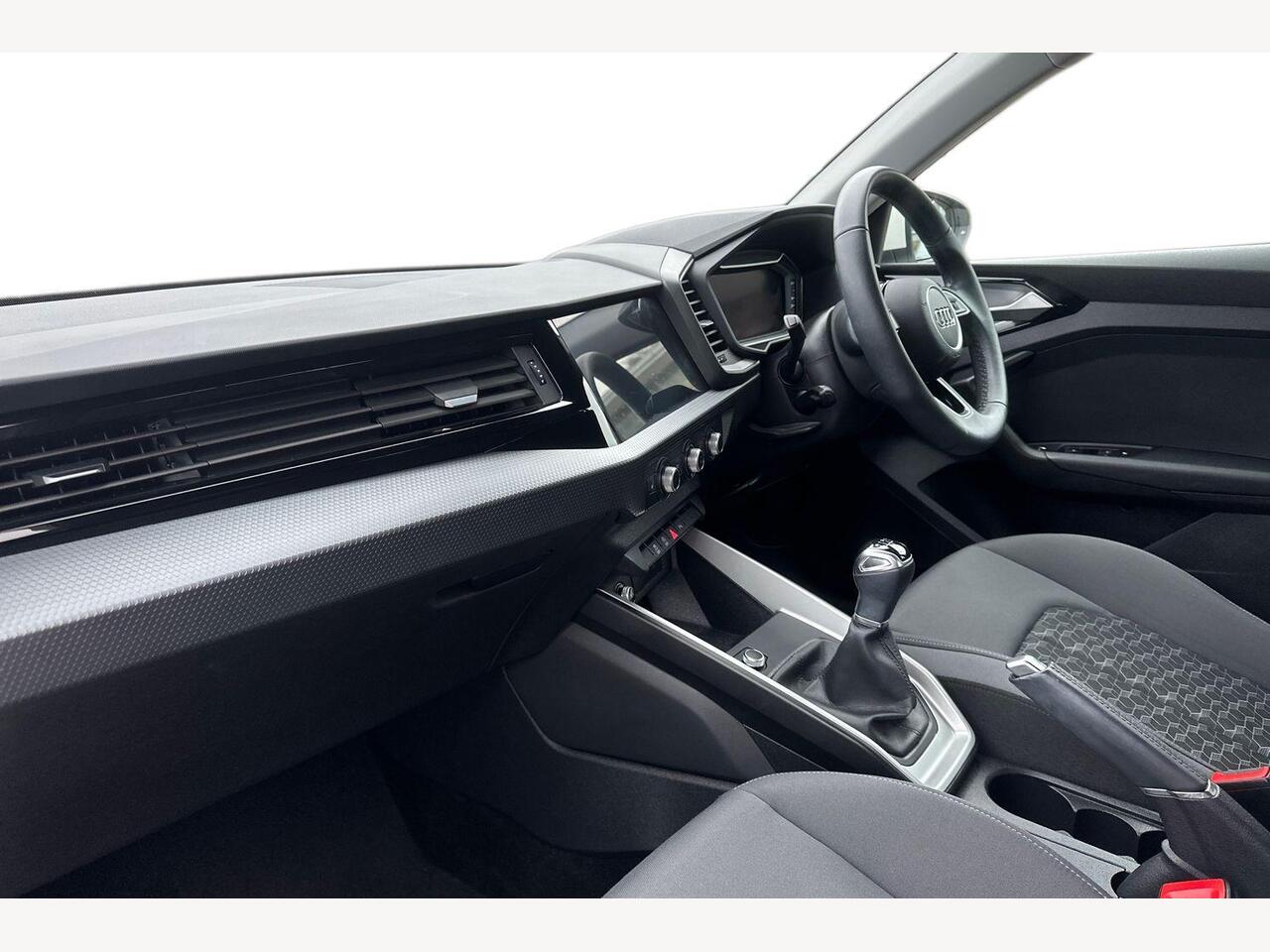 Used Audi A1 2023 for sale - 77307282: Photo 2