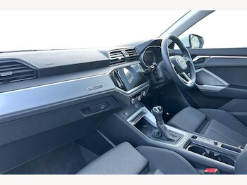 Used Audi Q3 2024 for sale - 77031179: Photo