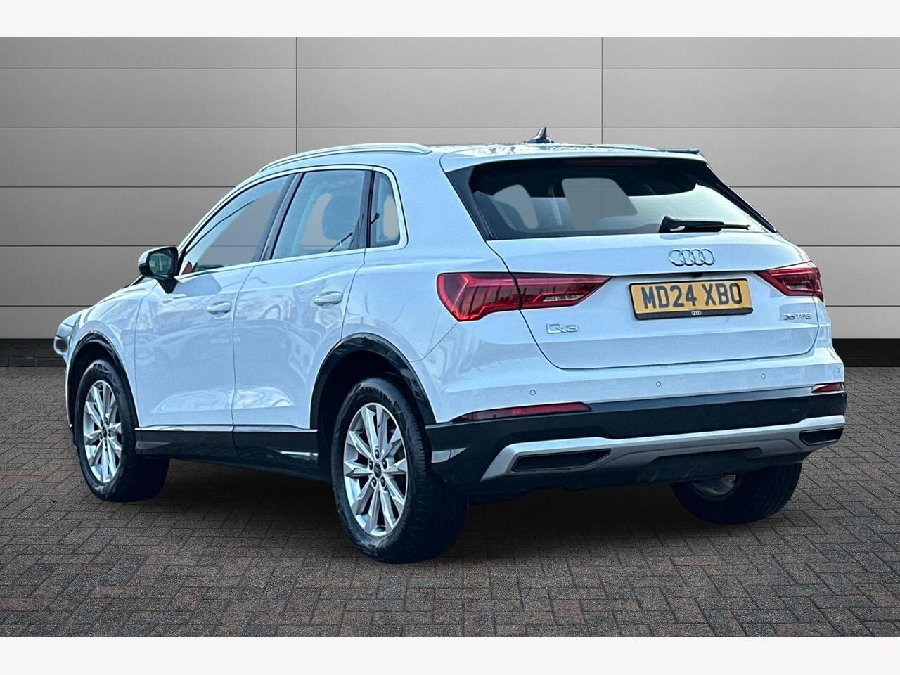 Used Audi Q3 2024 for sale - 77031179: Photo 3