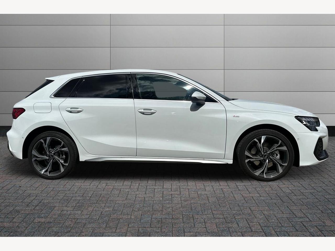 Used Audi A3 2025 for sale - 76680736: Photo 4