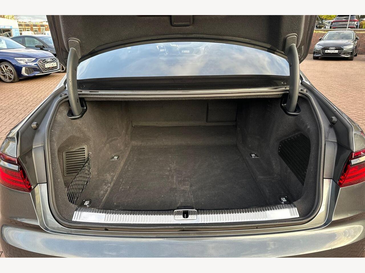 Used Audi A8 2023 for sale - 76676306: Photo 12