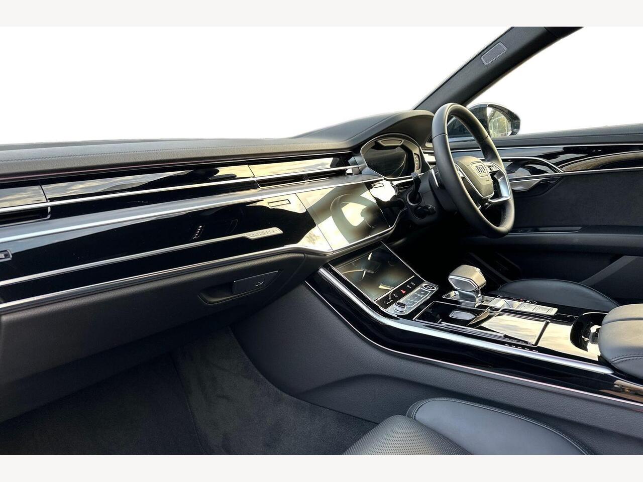 Used Audi A8 2023 for sale - 76676306: Photo 2