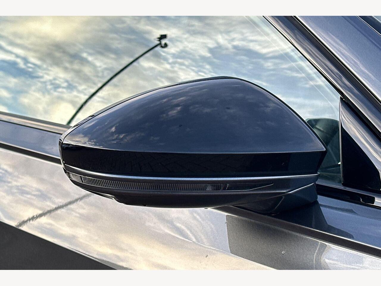 Used Audi A8 2023 for sale - 76676306: Photo 22