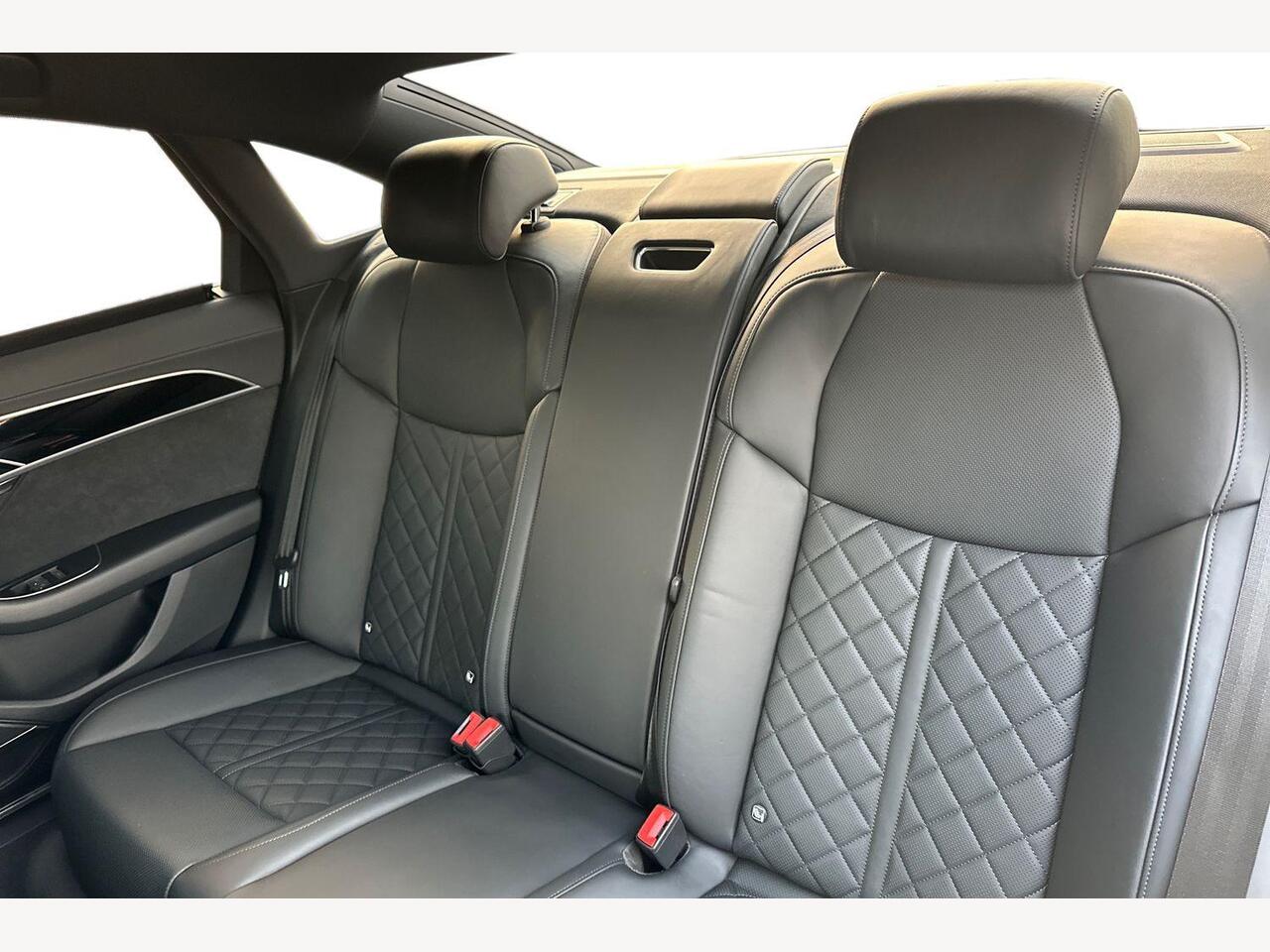 Used Audi A8 2023 for sale - 76676306: Photo 8